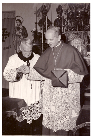 Riboni mons. Edoardo, parroco di Turbigo (1919-1960).
